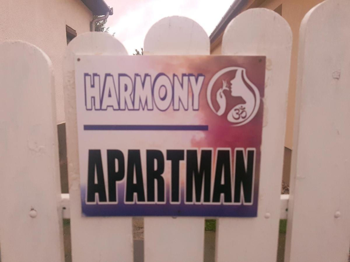 Апартаменты Apartman Harmony Кестхей Экстерьер фото